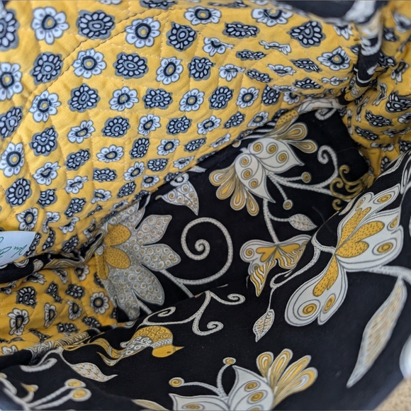 Vera Bradley Lindsey Yellow Bird Pattern Messenger Bag - Picture 5 of 17